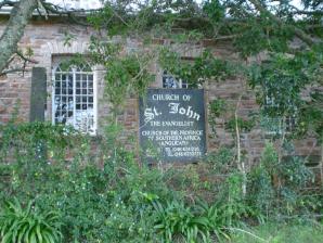 StJohnAnglicanChurch-2011