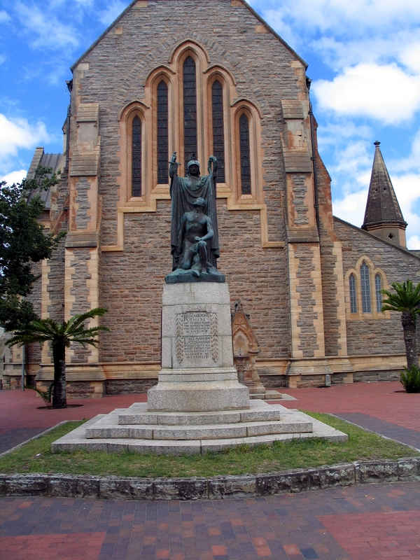 EC-GRAHAMSTOWN-Cathedral-of-St-Michael-and-St-George-Anglican-Church_02