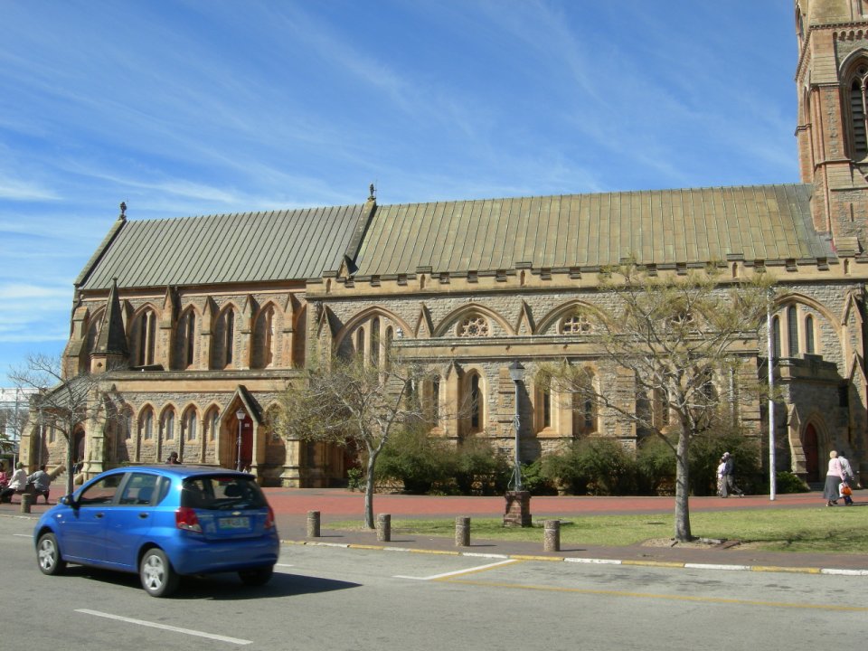 EC.OK-GRAHAMSTOWN.MAKHANDA-StMichael&StGeorge-Cathedral-2008_4