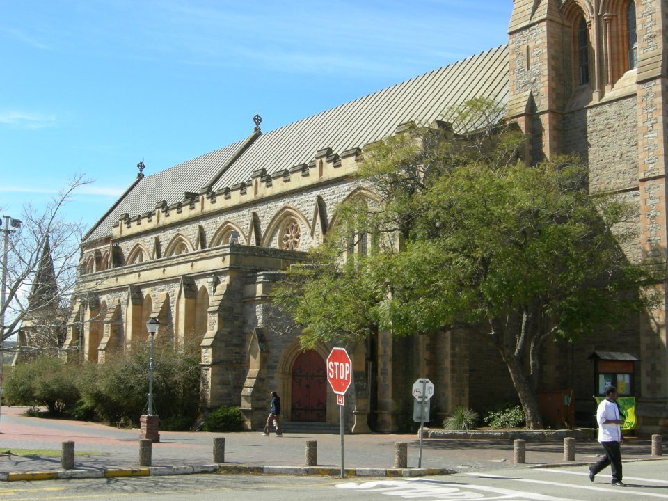 EC.OK-GRAHAMSTOWN.MAKHANDA-StMichael&StGeorge-Cathedral-2008_16