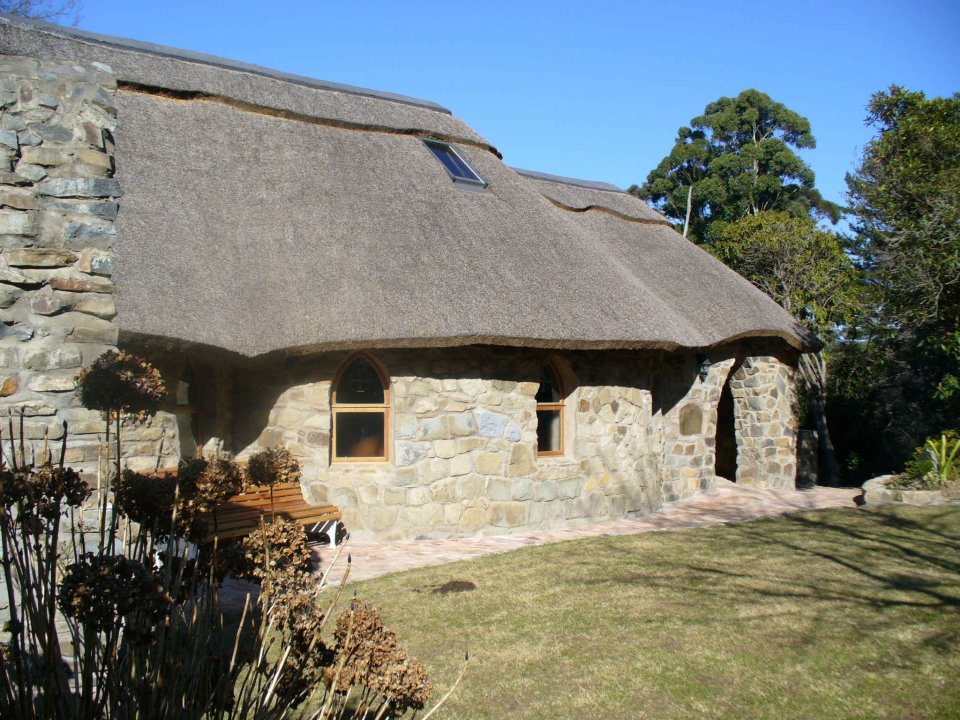 EC-HOGSBACK-St-Patrick-on-the-Hill-Church_02