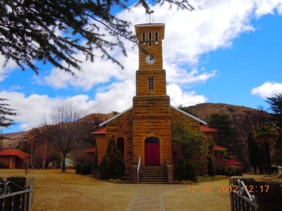 FS-CLARENS-Nederduitse-Gereformeerde-Kerk_010