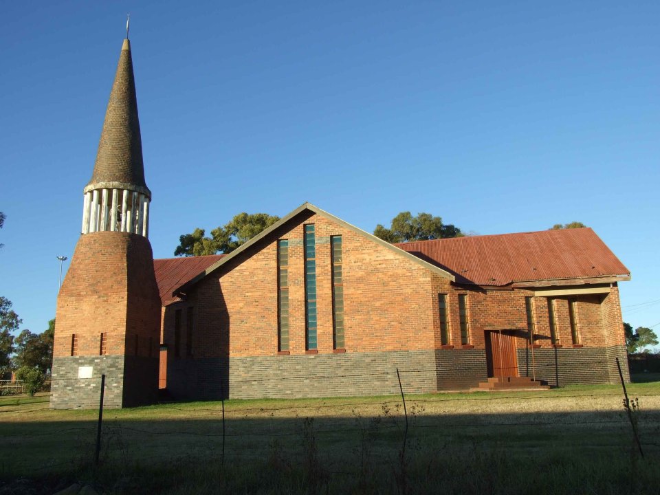 FS-HEILBRON-Nederduitse-Gereformeerde-Kerk-in-Afrika_02