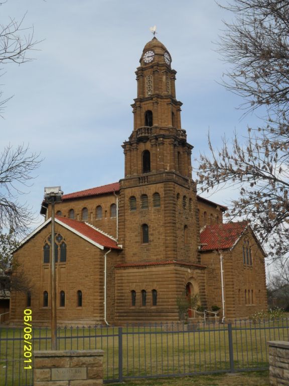 FS-KROONSTAD-Noord-gemeente-Nederduits-Gereformeerde-Kerk_1