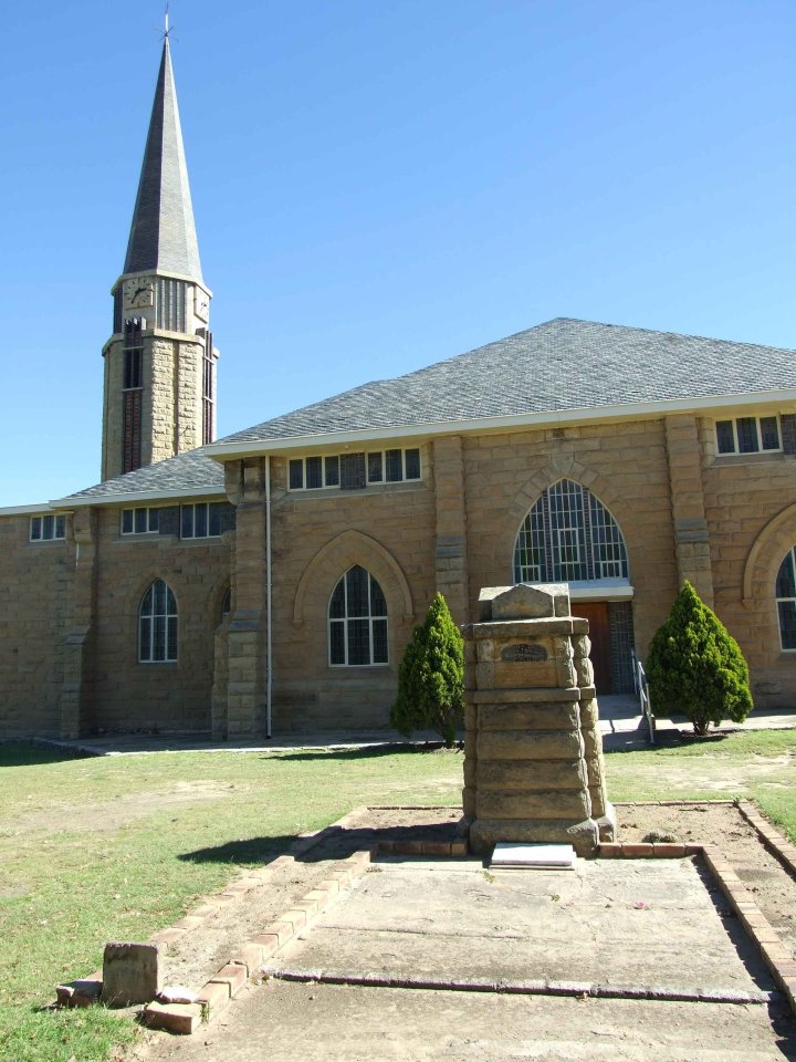 FS-PAUL-ROUX-Nederduitse-Gereformeerde-Kerk_02