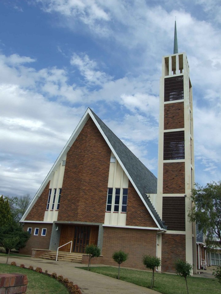 FS-SENEKAL-Senekal-Noord-Nederduitse-Gereformeerde-Kerk_02