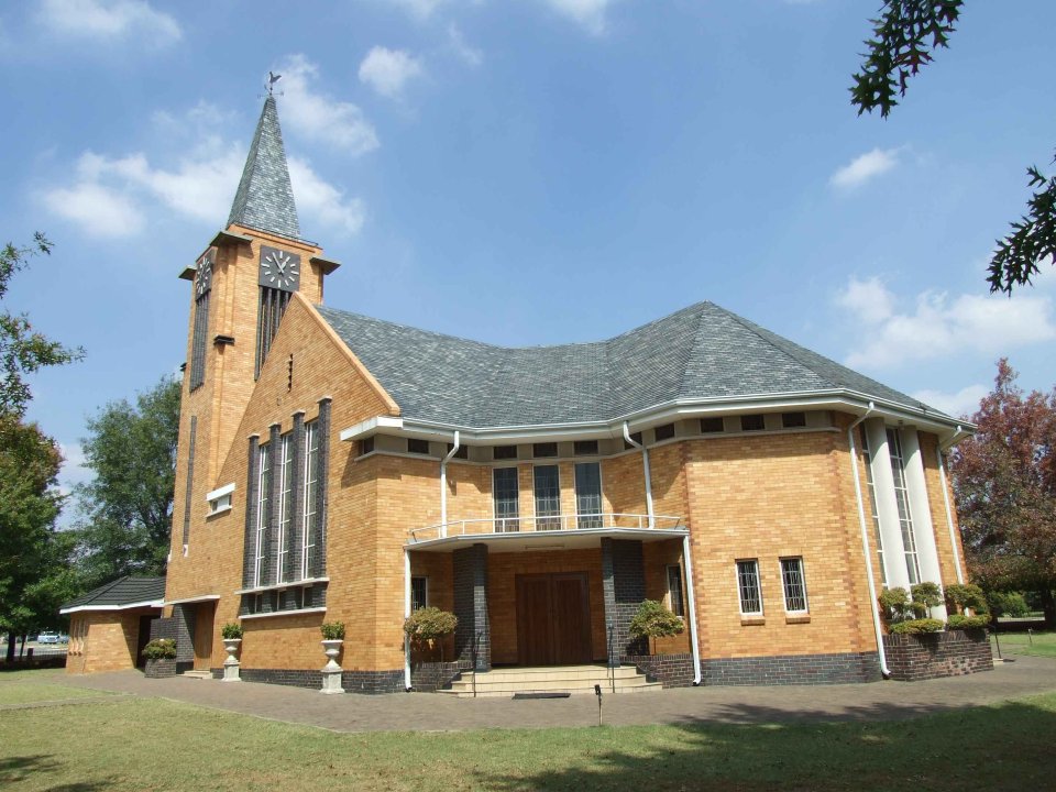 FS-VILLIERS-Nederduitse-Gereformeerde-Kerk_01