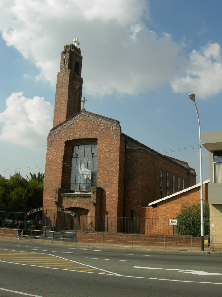 GAU-BOKSBURG-StDominics-CatholicChurch-2009 (3)