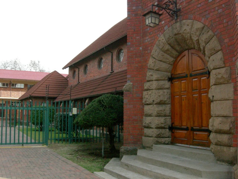 GAU-BOKSBURG-StJohnsUniting-PresbyterianChurch-2009 (13)