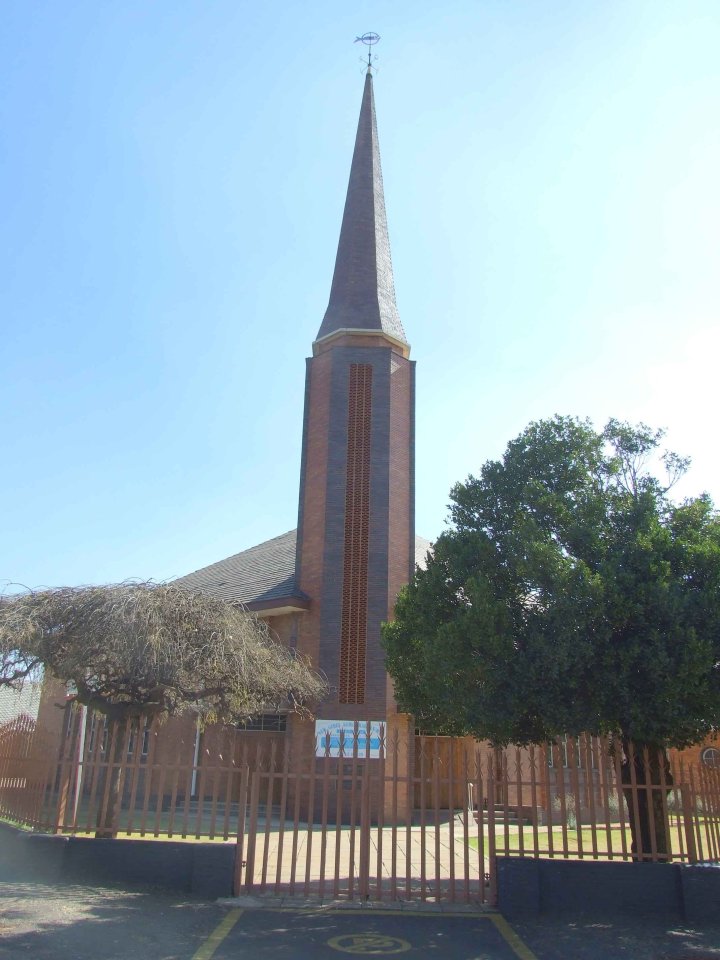 GAU-BRAKPAN-Brakpan-Wes-Nederduitse-Gereformeerde-Kerk_03