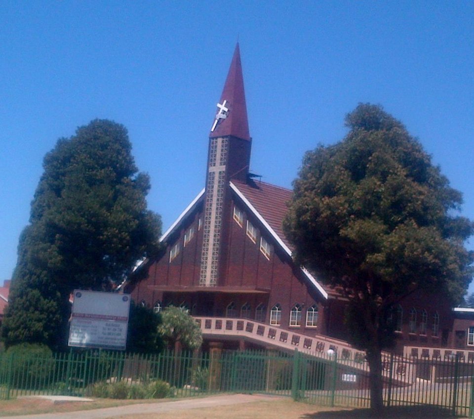 GAU-KRUGERSDORP-Krugersdorp-Oos-Simfonie-Apostoliese-Geloof-Sending-Kerk_04