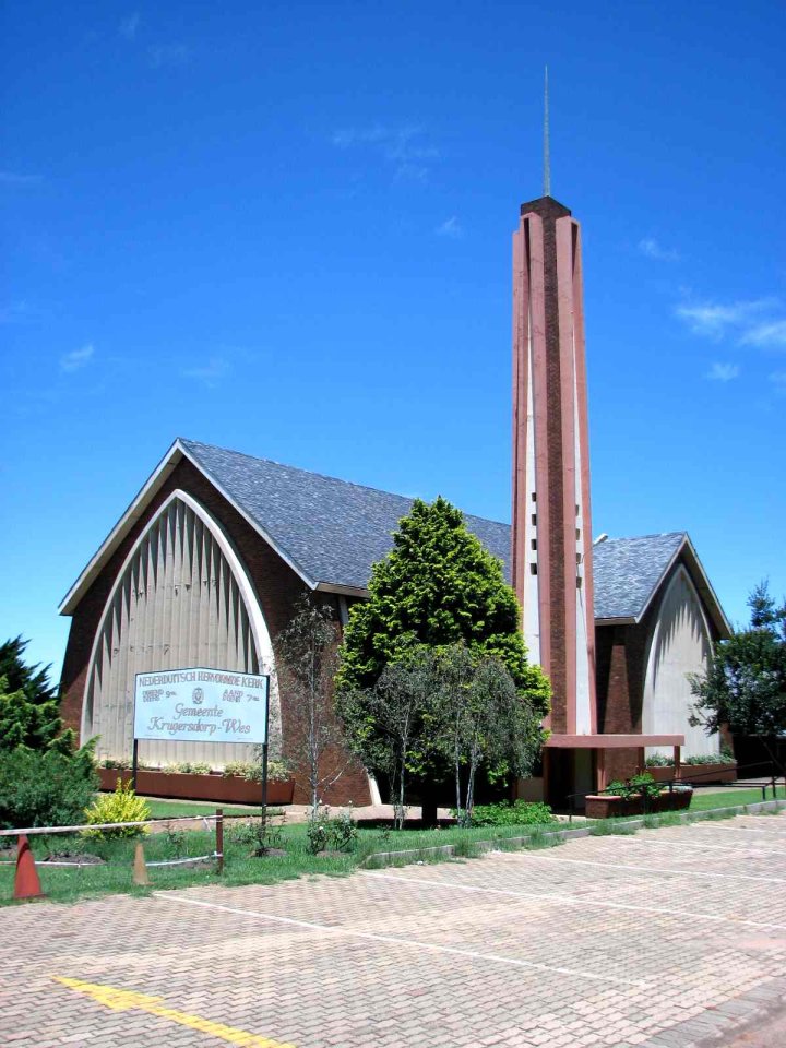 GAU-KRUGERSDORP-Krugersdorp-Wes-Nederduitsch-Hervormde-Kerk_2