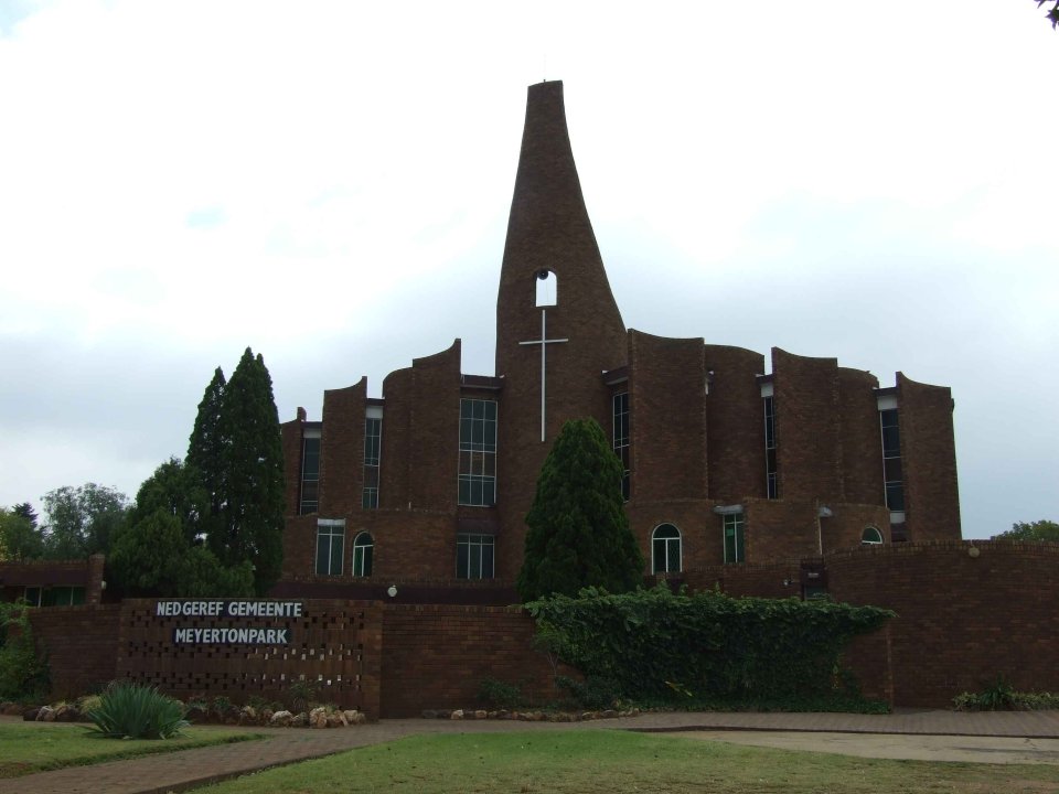 GAU-MEYERTON-Meyertonpark-Nederduitse-Gereformeerde-Kerk_02