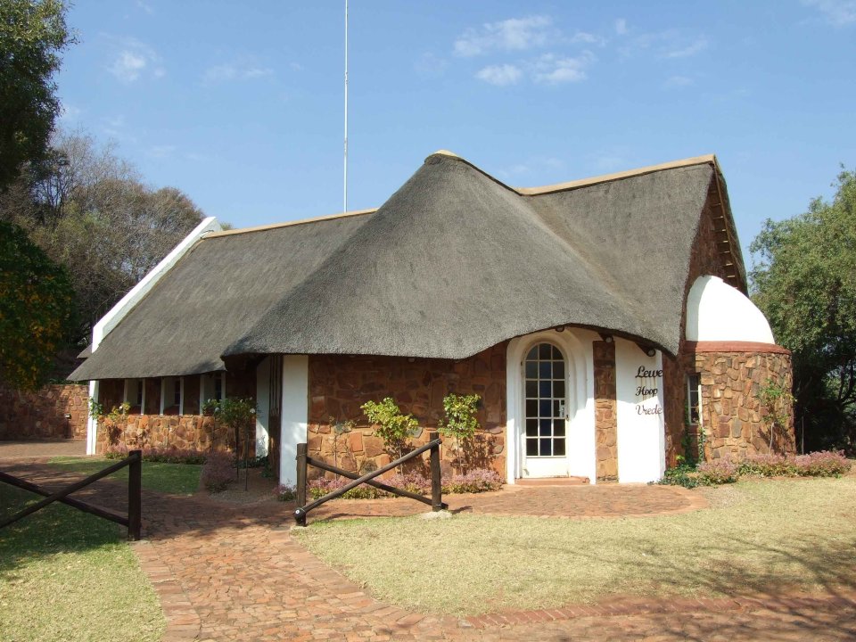 GAU-PRETORIA-Voortrekkermonument-Kapel_04