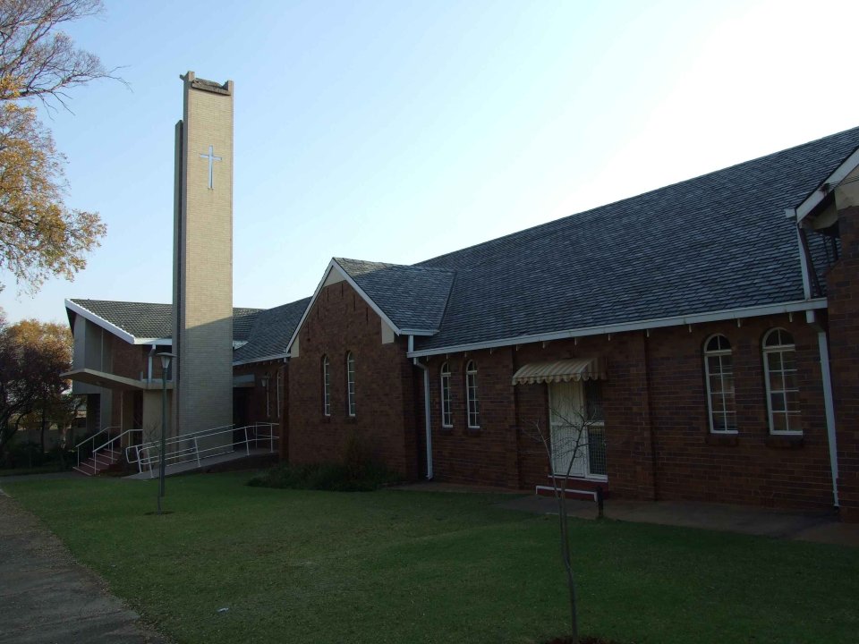 GAU-ROODEPOORT-Florida-Methodist-Church_02