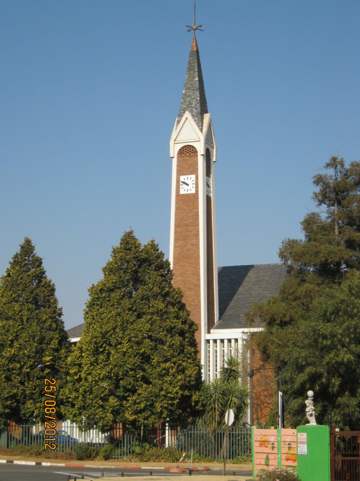 GAU-ROODEPOORT-Witpoortjie-Nederduitse-Gereformeerde-Kerk_05