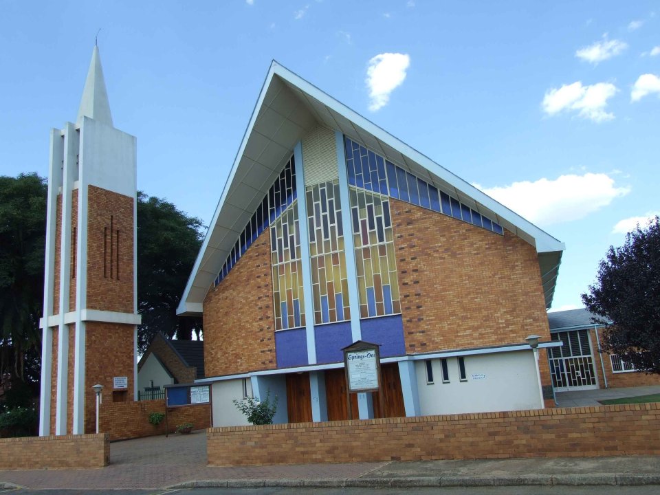 GAU-SPRINGS-Casseldale-Springs-Oos-Nederduitse-Gereformeerde-Kerk_01