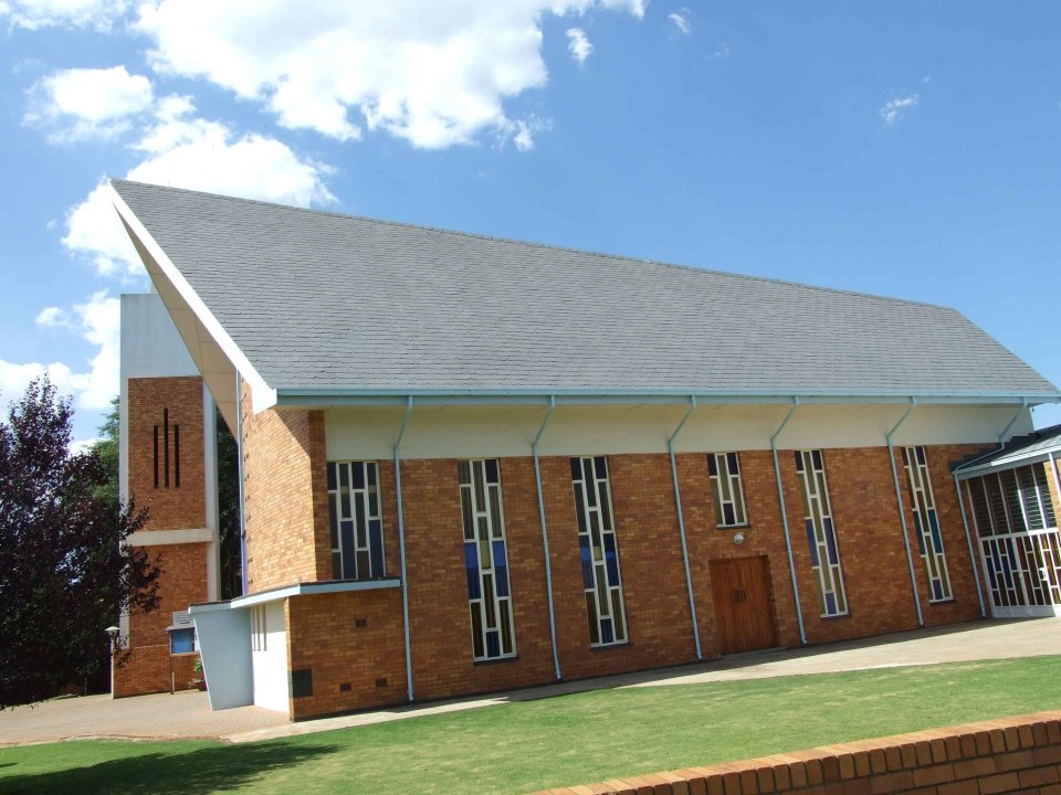 GAU-SPRINGS-Casseldale-Springs-Oos-Nederduitse-Gereformeerde-Kerk_06