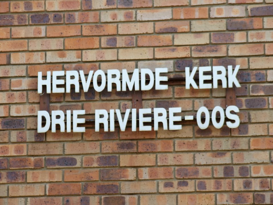 GAU-VEREENIGING-Drie-Riviere-Oos-Nederduitsch-Hervormde-Kerk_01