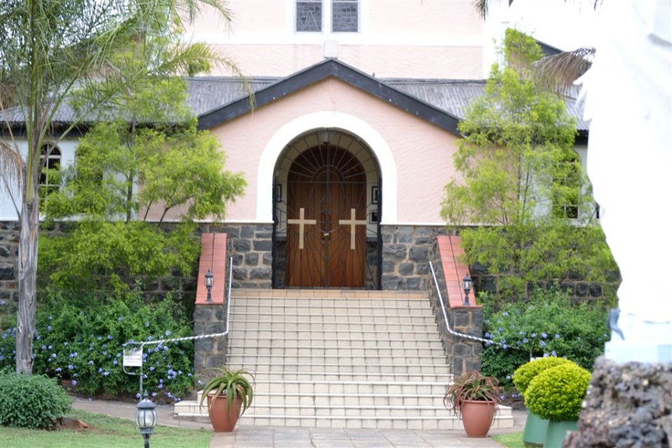 KZN-LADYSMITH-Roman-Catholic-Church_03