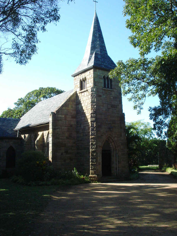 KZN-SCOTTBURGH-Renishaw-Private-Cemetery-Church_01