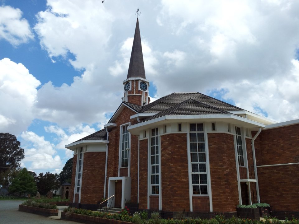 NW-BIESIESVLEI-Nederduitse-Gereformeerde-Kerk_03