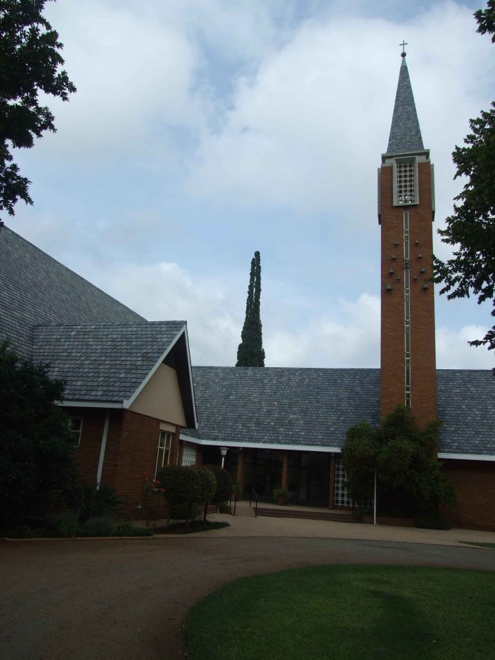 NW-RUSTENBURG-Kroondal-Neue-Lutherische-Kirche_06