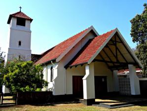 NW-RUSTENBURG-Moedergemeente-Nederduitse-Gereformeerde-Kerk_16