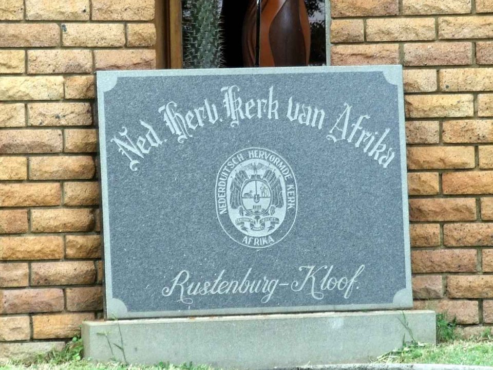 NW-RUSTENBURG-Rustenburg-Kloof-Nederduitsch-Hervormde-Kerk_05