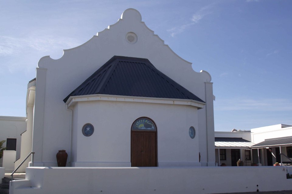 WK-BLOUBERGSTRAND-Nederduitse-Gereformeerde-Kerk_3