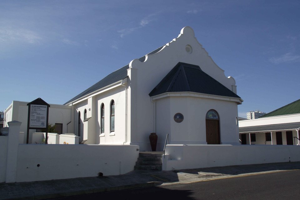 WK-BLOUBERGSTRAND-Nederduitse-Gereformeerde-Kerk_1