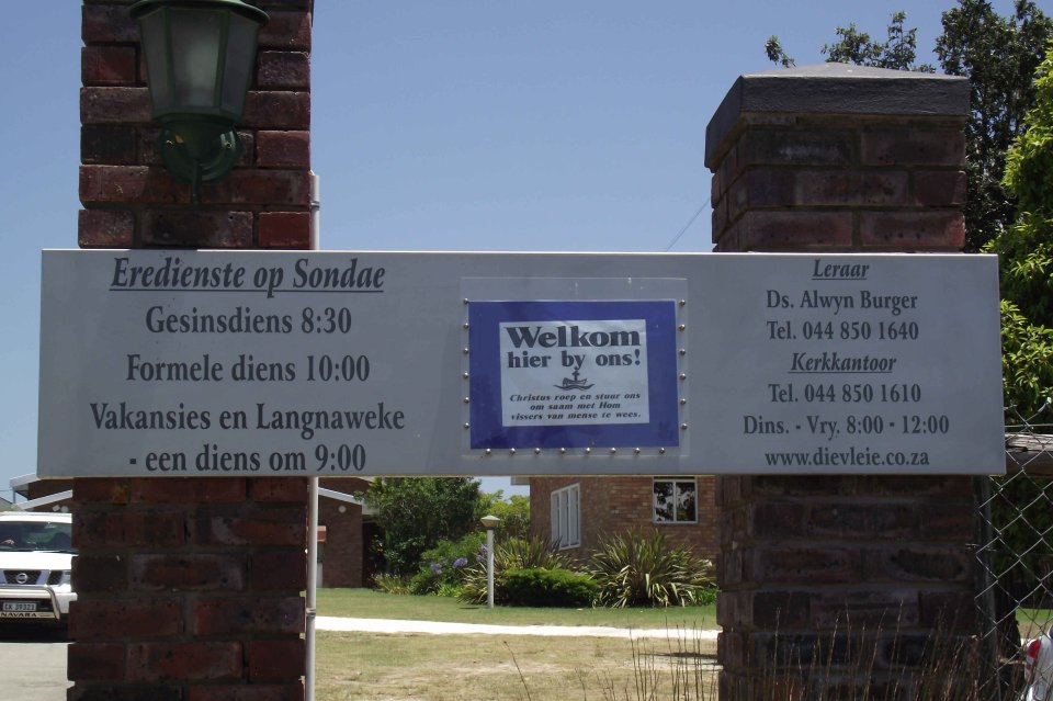 WK-George-HOEKWIL-Nederduitse-Gereformeerde-Kerk-Die-Vleie_7