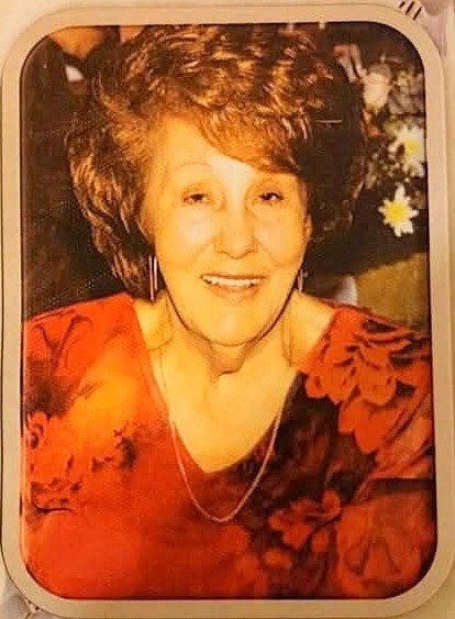 APROSKIE-Elisabeth-1935-2022-F_01