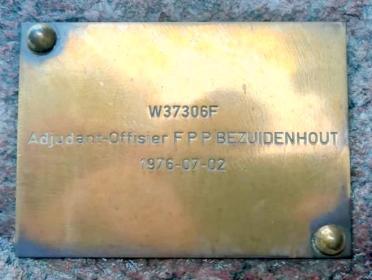 BEZUIDENHOUT-F-P-P-0000-1976-AO-M_2