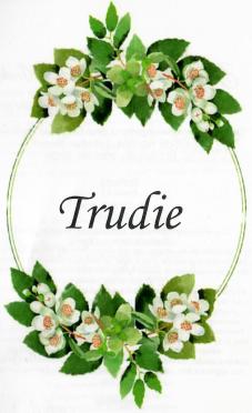 KLERK-DE-Gertruida-Nn-Trudie-nee-Young-1945-2018-F