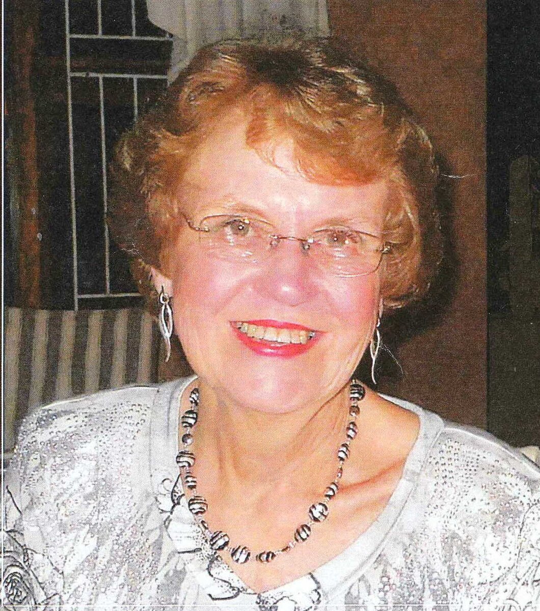 MELVILLE-Dorothy-Eira-nee-Young-1938-2023-F_01