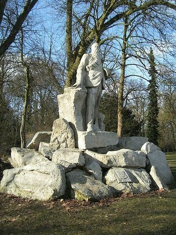 Steyn_MT_Statue_Deventer_NL_
