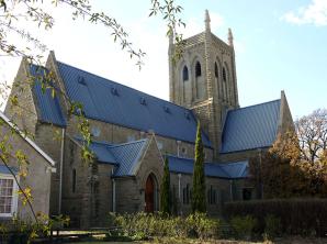 EC-QUEENSTOWN-St-Michael-and-All-Angels-Anglican-Church_01