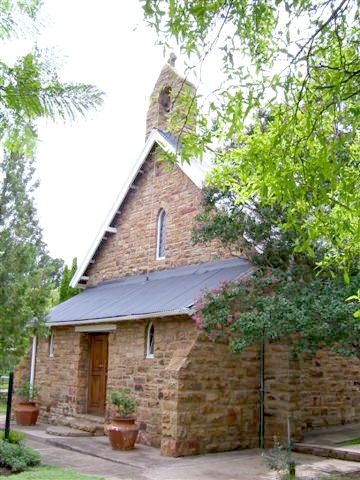 GAU-CULLINAN-St-Georges-Anglican-Church_01