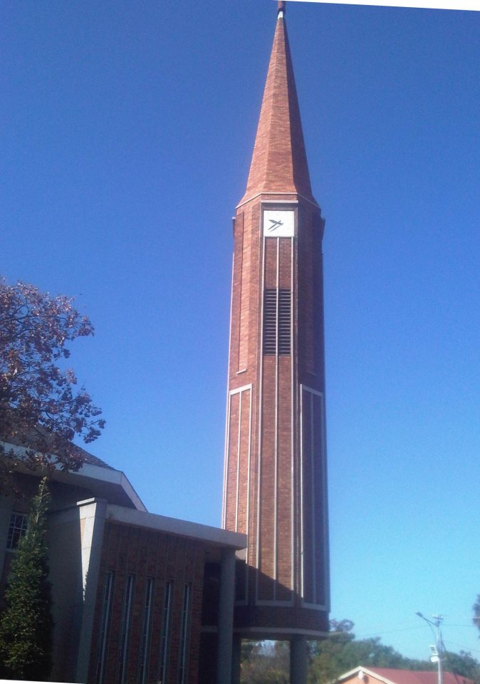 GAU-KRUGERSDORP-Luipaardsvlei-Nederduitse-Gereformeerde-Kerk_2