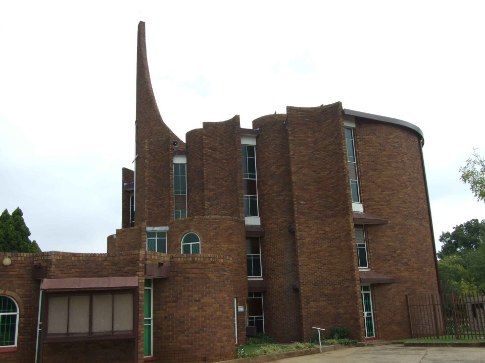 GAU-MEYERTON-Meyertonpark-Nederduitse-Gereformeerde-Kerk_04