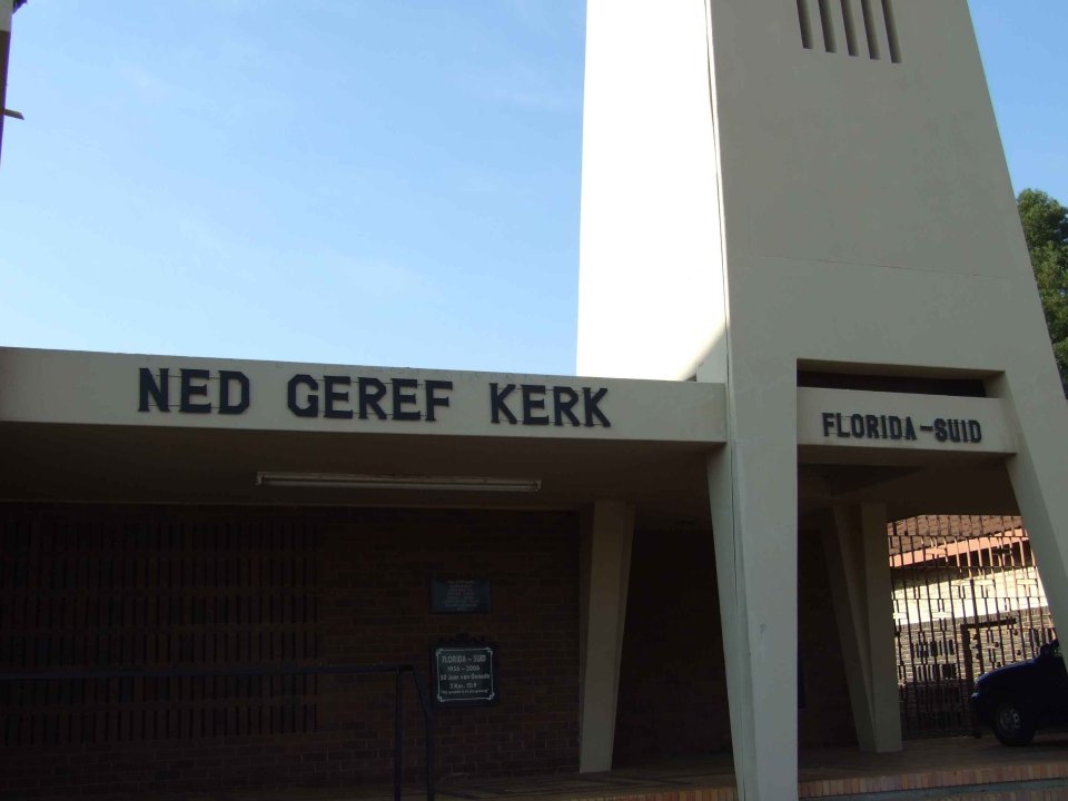 GAU-ROODEPOORT-Florida-Suid-Nederduitse-Gereformeerde-Kerk_02