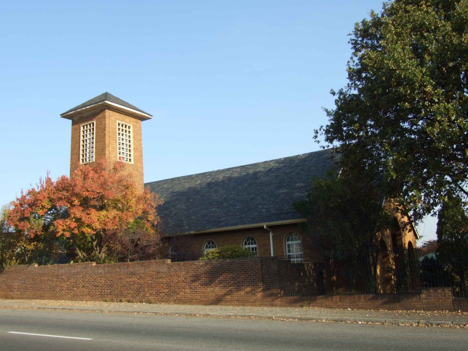 GAU-ROODEPOORT-St-Gabriels-Anglican-Church_02