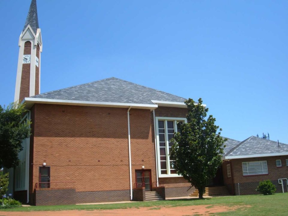 GAU-ROODEPOORT-Witpoortjie-Nederduitse-Gereformeerde-Kerk_03