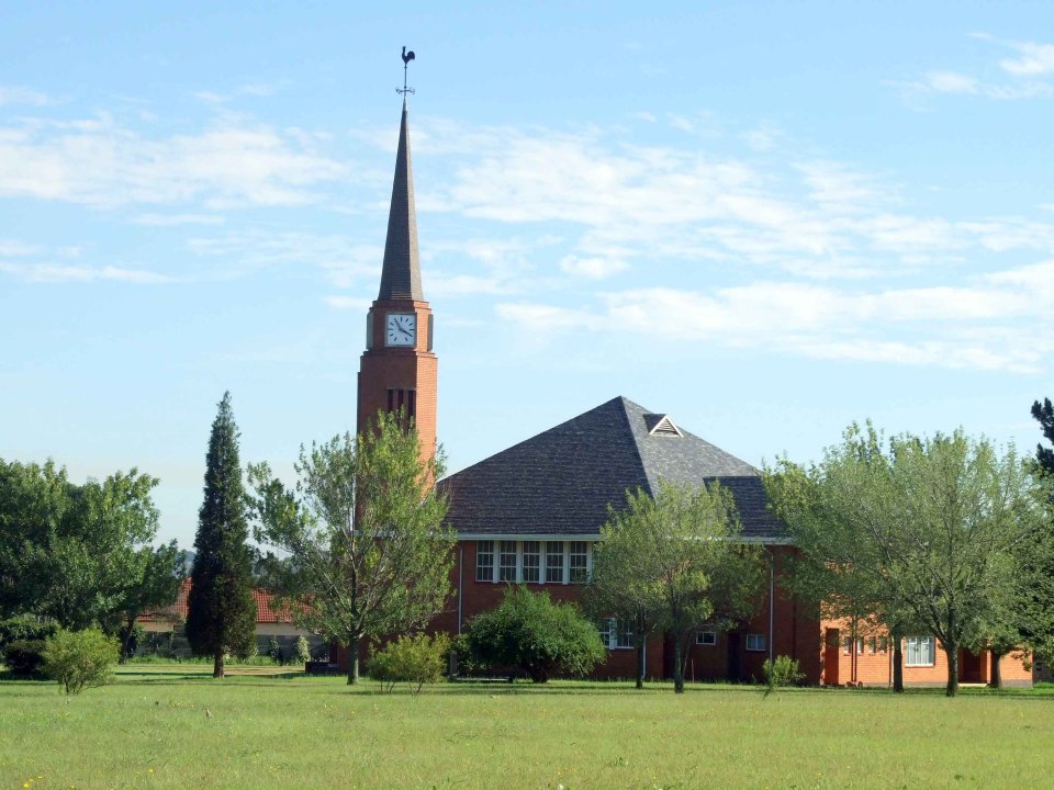 MP-BALFOUR-Nederduitse-Gereformeerde-Kerk_01