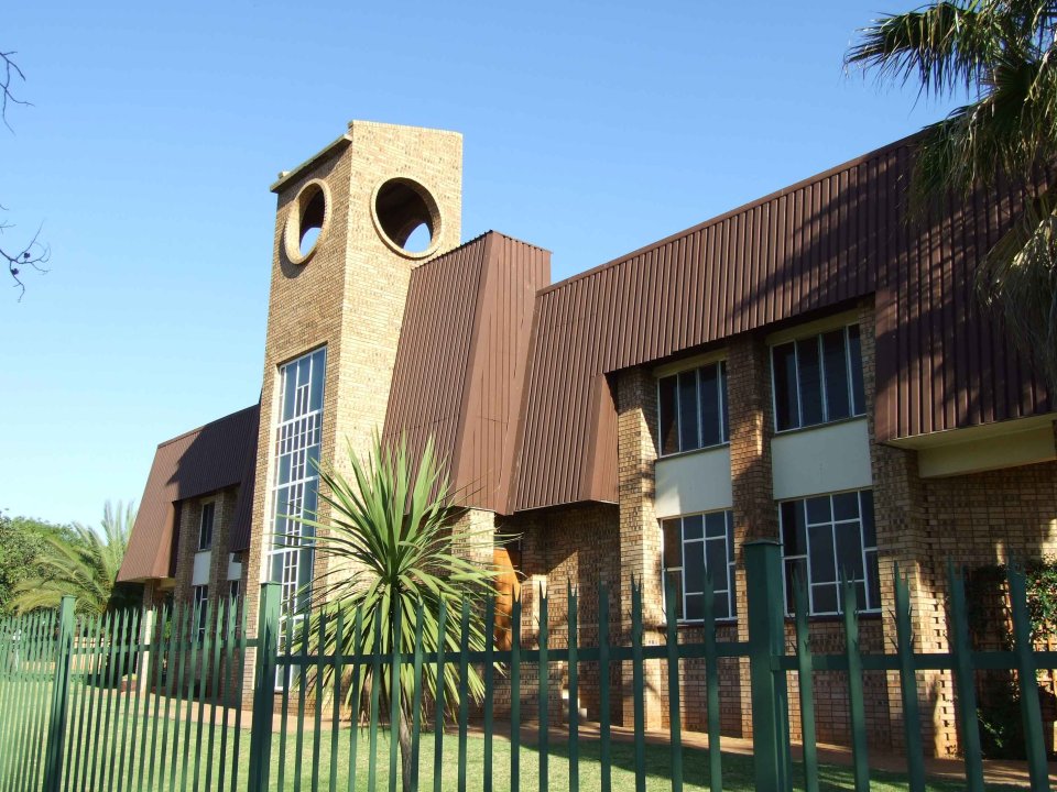 MP-MIDDELBURG-Afrikaanse-Protestantse-Kerk_05