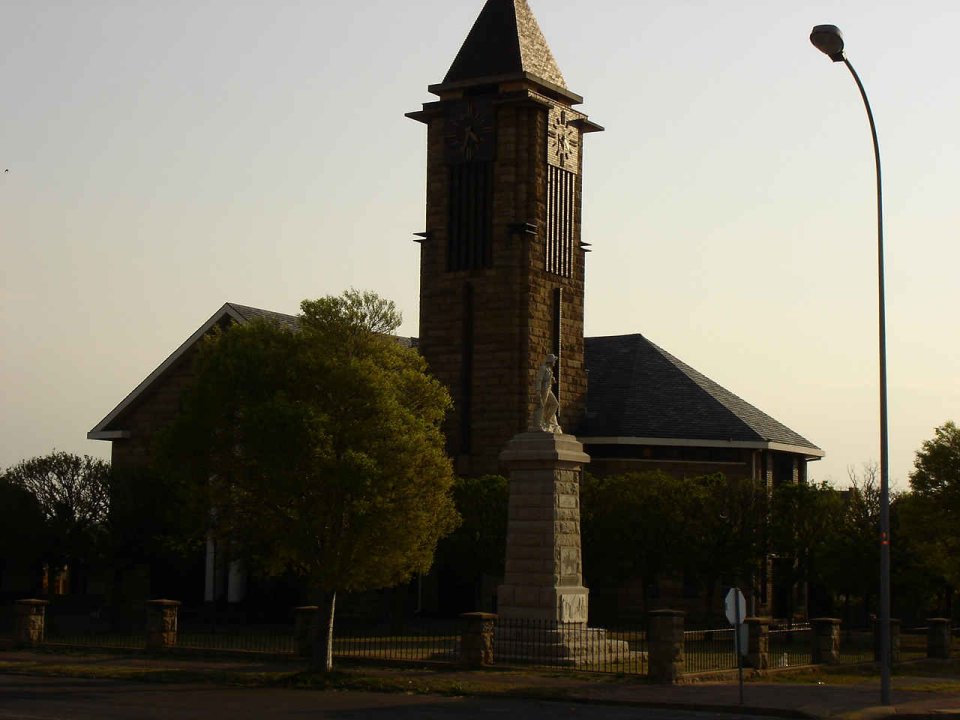 MP-STANDERTON-Nederduitse-Gereformeerde-Kerk_02