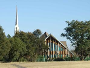 NW-POTCHEFSTROOM-Potchefstroom-Oos-Nederduitse-Gereformeerde-Kerk_02