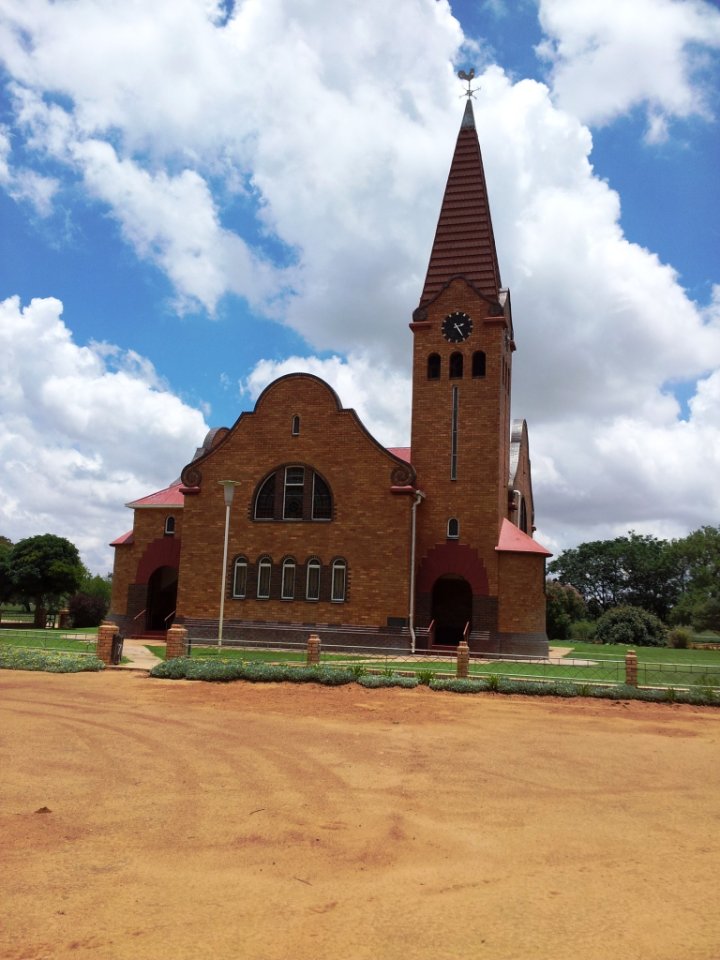 NW-SANNIESHOF-Gereformeerde-Kerk_01