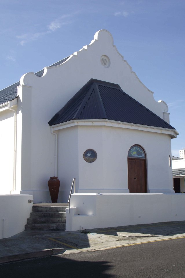 WK-BLOUBERGSTRAND-Nederduitse-Gereformeerde-Kerk_4